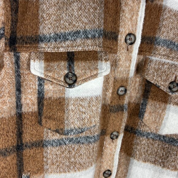 Avec Les Filles Plaid Shacket Button Front Fleece Jacket in Brown Size 1X - Picture 2 of 7